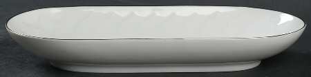 Platinum Band (Lotus Shape) Pickle Dish