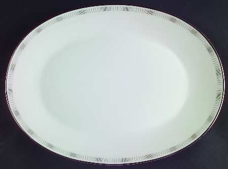 Platinum Lines 11" Oval Serving Platter
