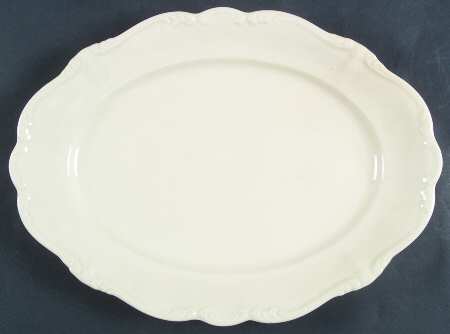 Pompadour Cream 13" Oval Serving Platter