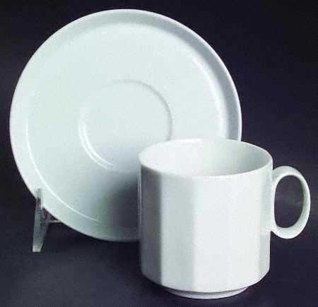 Polygon White Flat Cup & Saucer Set