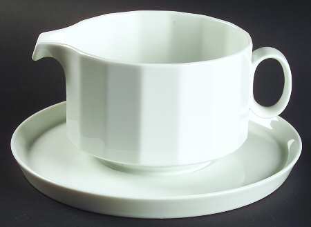 Polygon White Round Gravy Boat & Underplate