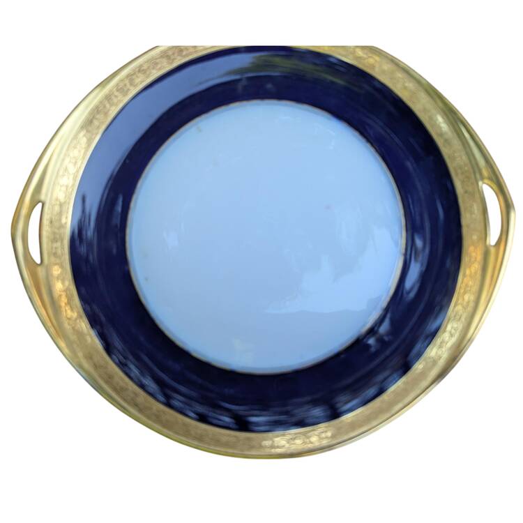 Prima Donna Handled Cake Plate