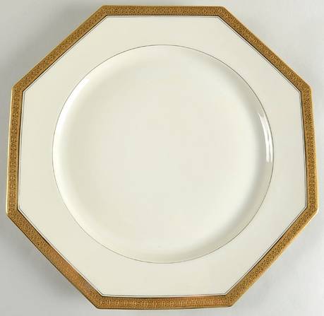 Premier 12" Octagonal Chop Plate