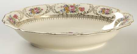 Queen's Bouquet 10" Oval Vegetable Bowl