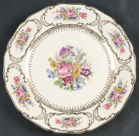 Queen's Bouquet Luncheon Plate