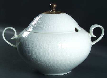 Quatre Couleurs Tureen &  Lid