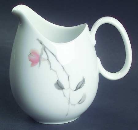 Quince (Rhythm Shape) Creamer