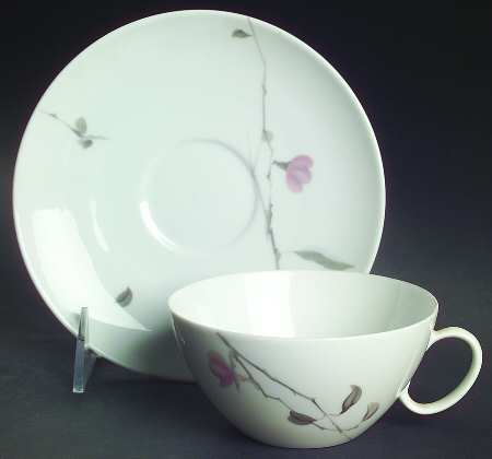 Quince (Rhythm Shape) Flat Cup & Saucer Set