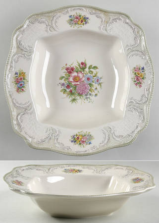 R112 11" Square Vegetable Bowl
