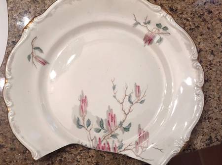 R118 Dinner Plate