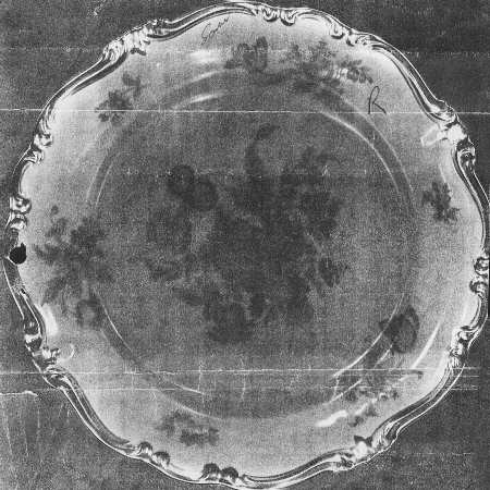 R143 Dinner Plate