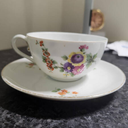 R155 Flat Cup & Saucer Set