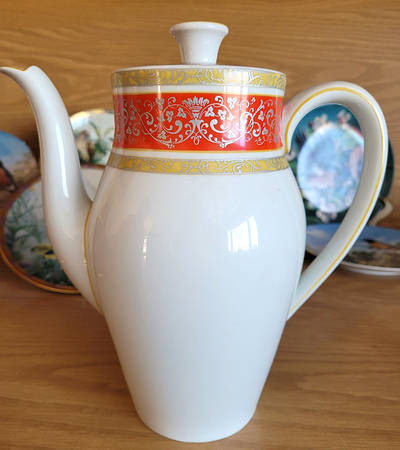 R158 Coffee Pot & Lid