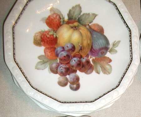 R16 Accent Salad Plate
