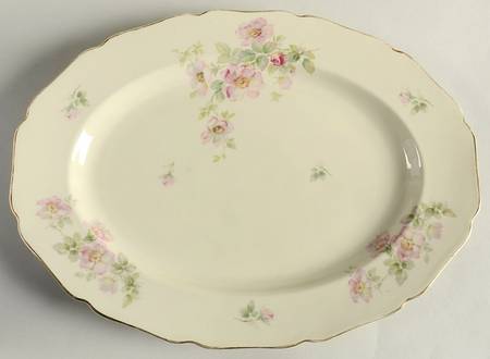 R176 14" Oval Serving Platter