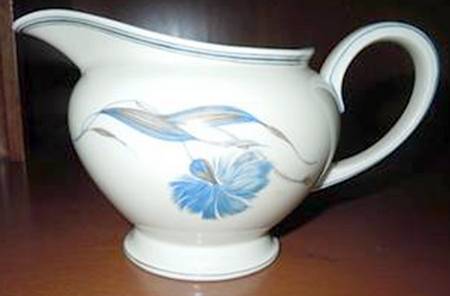 R201 Creamer
