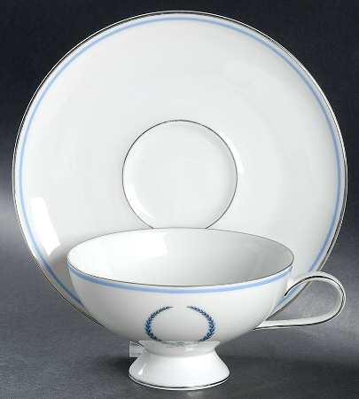 R213 Footed Cup & Saucer Set
