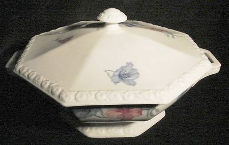 R229 Round Covered Vegetable