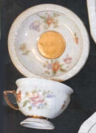 R230 Footed Demitasse Cup & Saucer Set