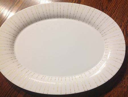 R242 13" Oval Serving Platter