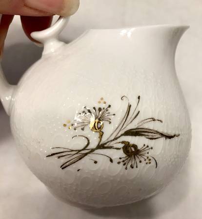 R248 Creamer