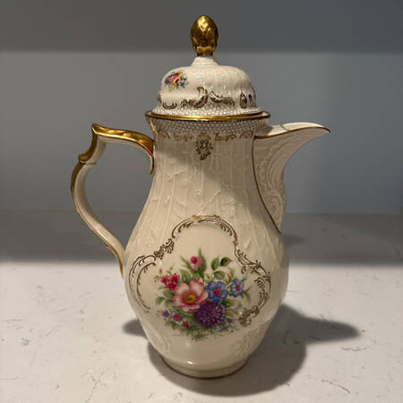 R274 Coffee Pot & Lid