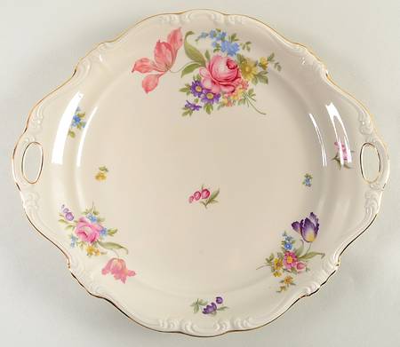 R310 Handled Cake Plate