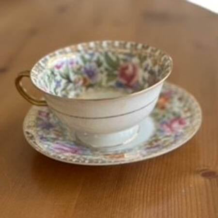 Garden Caprice (Smooth Edge) Footed Cup & Saucer Set