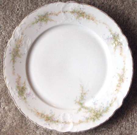 R322 Dinner Plate