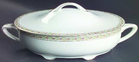 R33 Oval Covered Vegetable