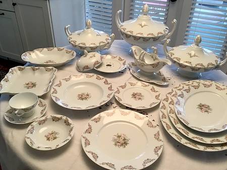 R345 Tureen &  Lid