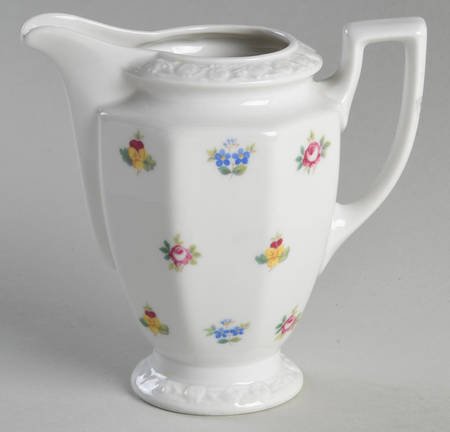 R373 Creamer