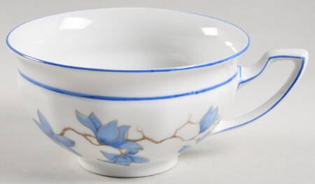 R40 Footed Cup
