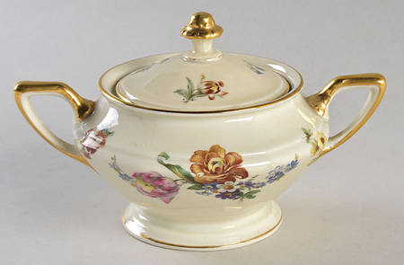Gardenia Sugar Bowl & Lid