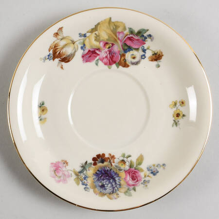 Gardenia Saucer for Flat Cream Soup Bowl