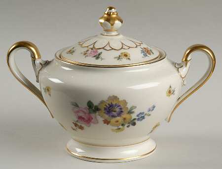 Gardenia Sugar Bowl & Lid
