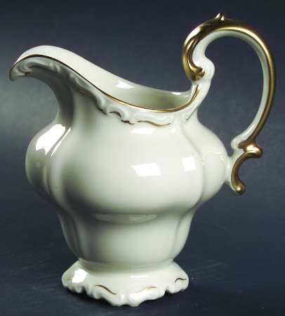 3102 Creamer