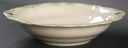 R498 9" Round Vegetable Bowl
