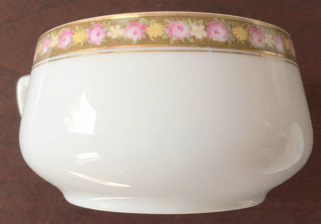 R61 Flat Cup