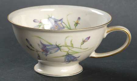 R85 Footed Cup