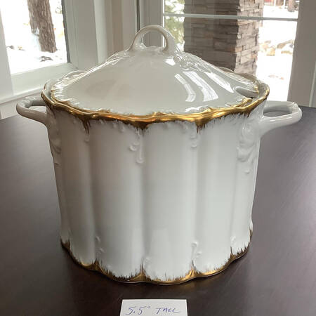 Rambouillet Tureen &  Lid