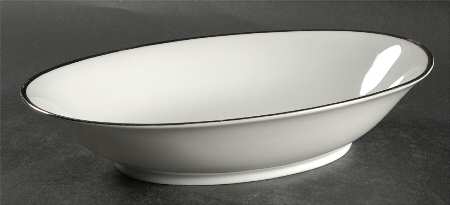 Regent (Platinum Trim) 10" Oval Vegetable Bowl