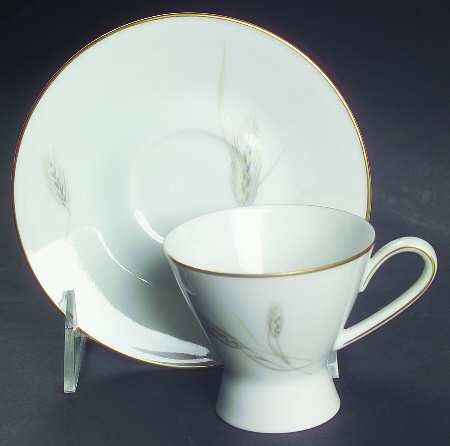Regina Gold Footed Demitasse Cup & Saucer Set