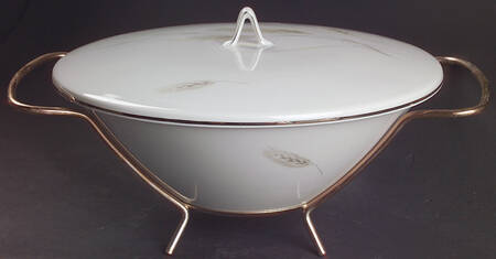 Regina Platinum Round Covered Vegetable-Uses RV9 As Base W/Mtl Std