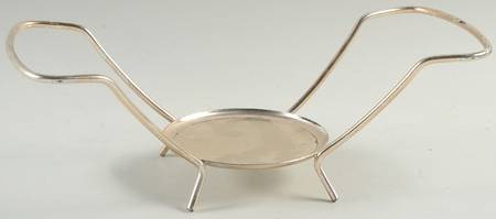 Regina Platinum Metal Stand for RCVRV9