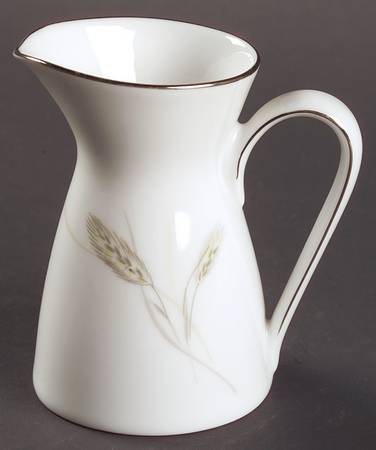 Regina Platinum Creamer