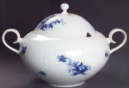 Rhapsody Tureen &  Lid