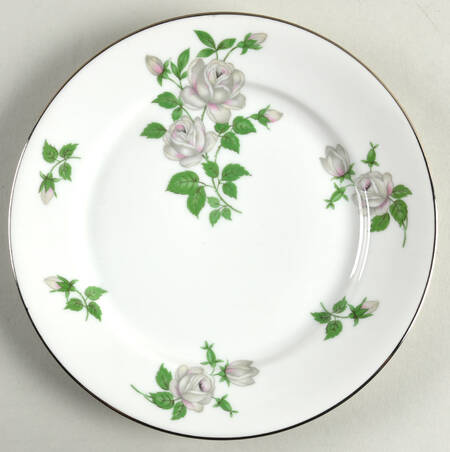 Romance (Winifred Shape) Salad Plate