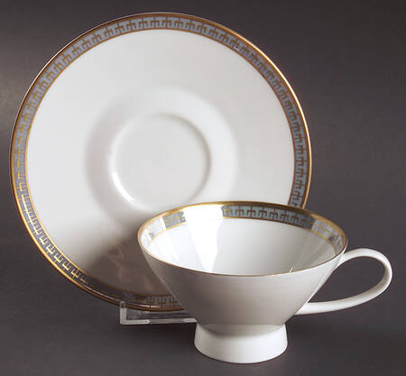 Rondo Footed Cup & Saucer Set
