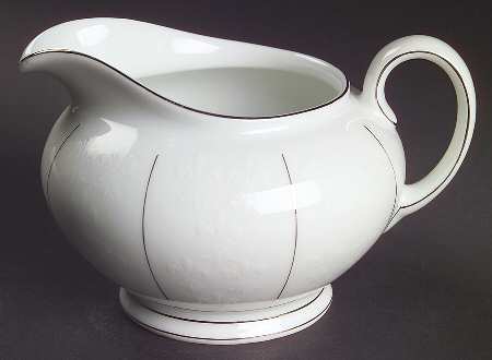 Royal Platinum Creamer